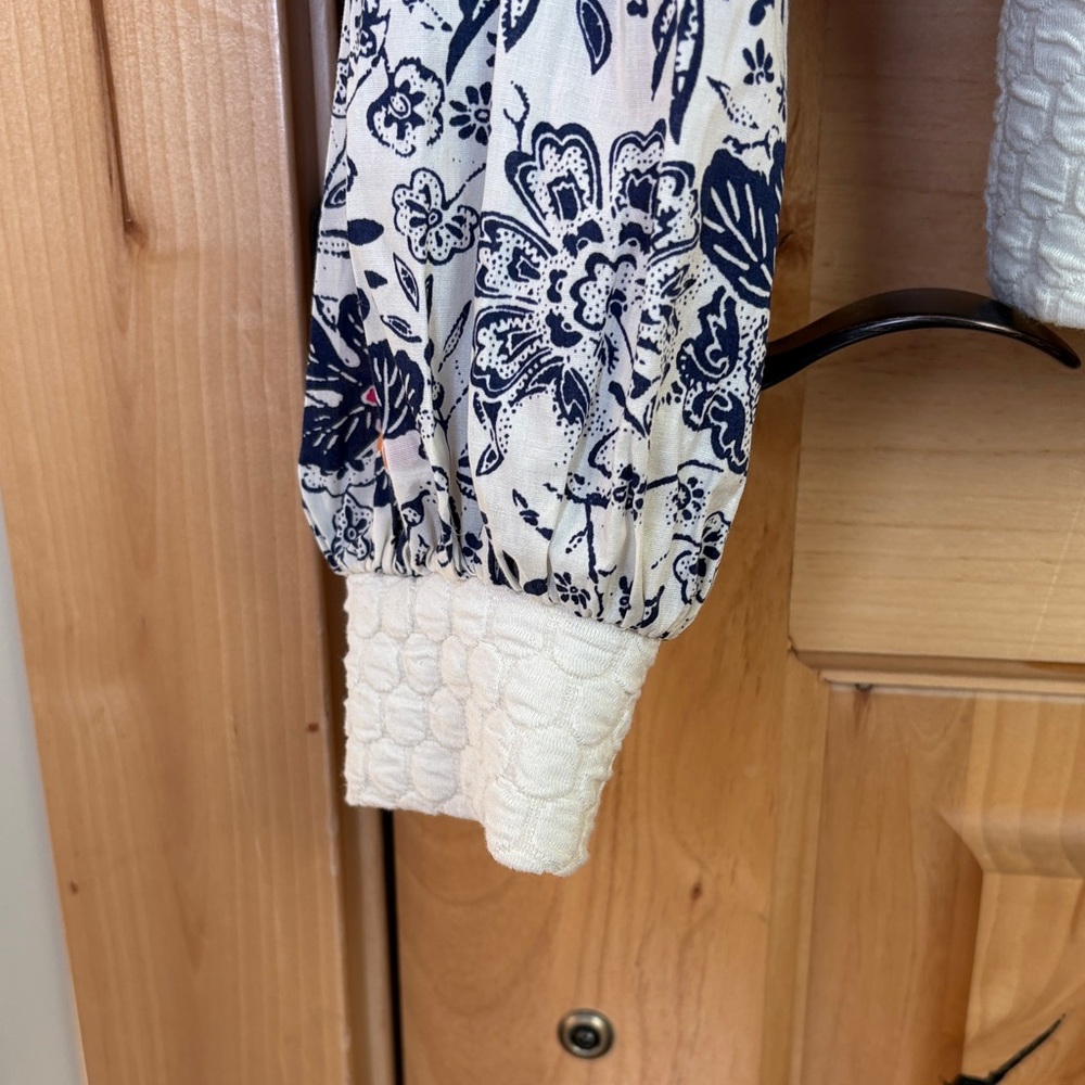 Anthropologie - Porridge Floral Puff Sleeve top - Picture 11 of 12